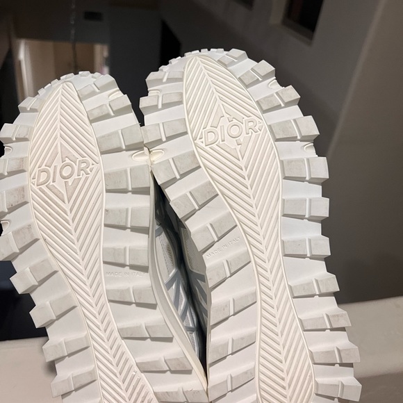 Dior - Picture 7 of 7